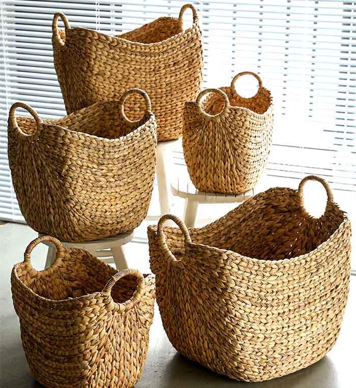 ensemble de Corbeilles à Linge Tressées