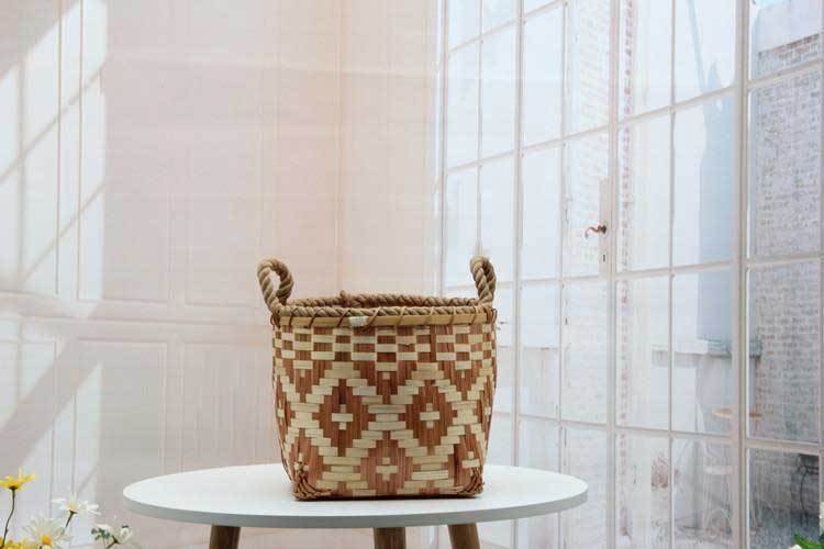 panier salle de bain bambou couleur café