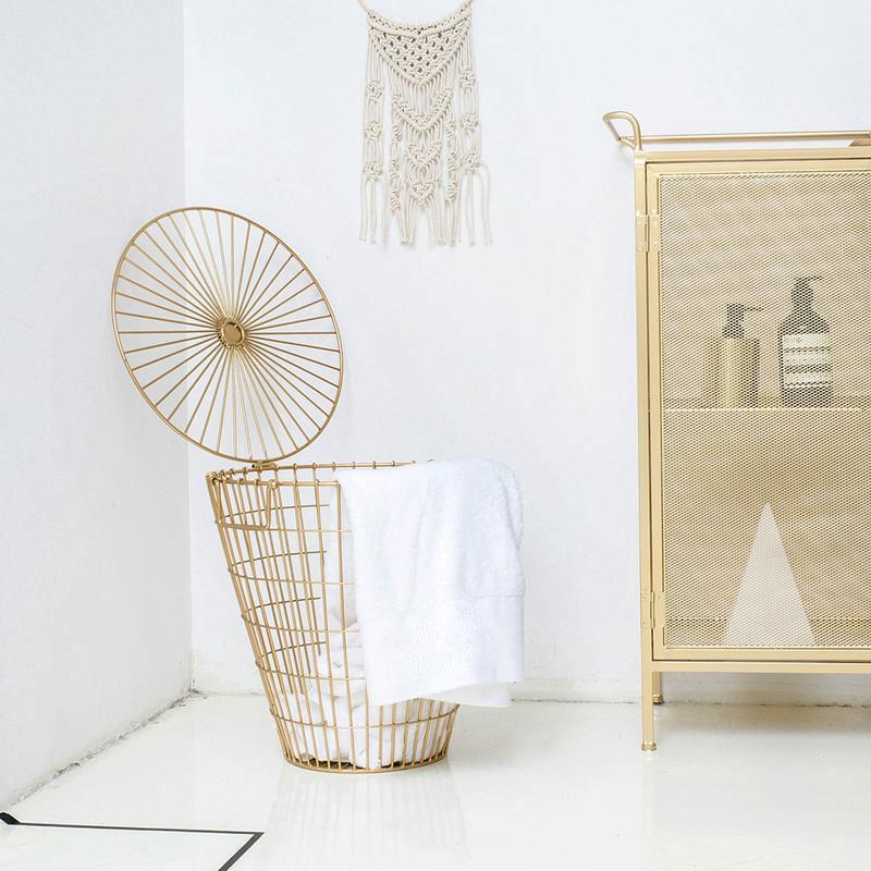 Panier Design Scandinave en Métal