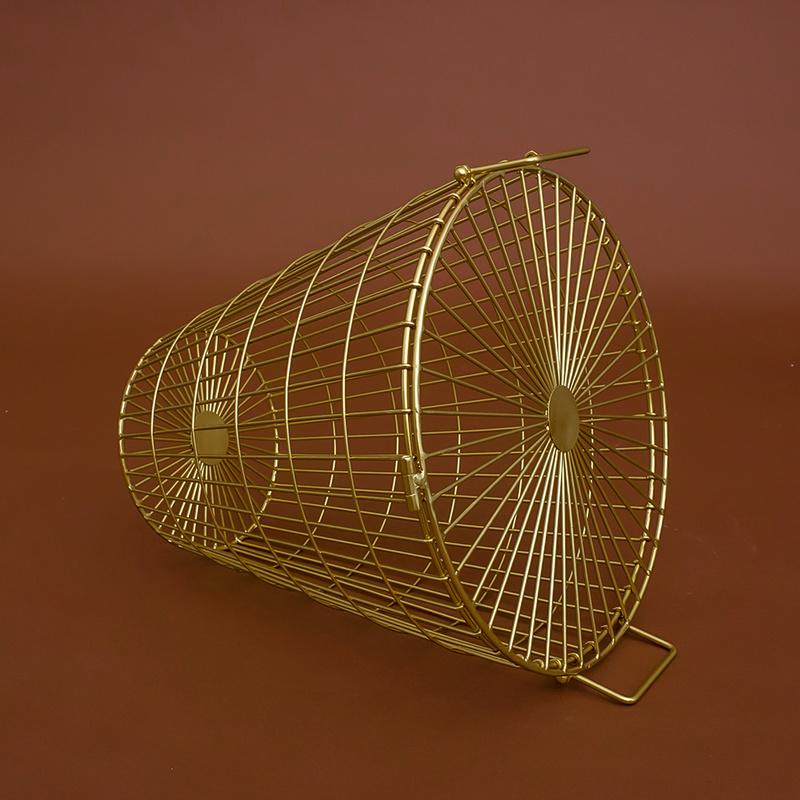 Panier Design Scandinave en Métal