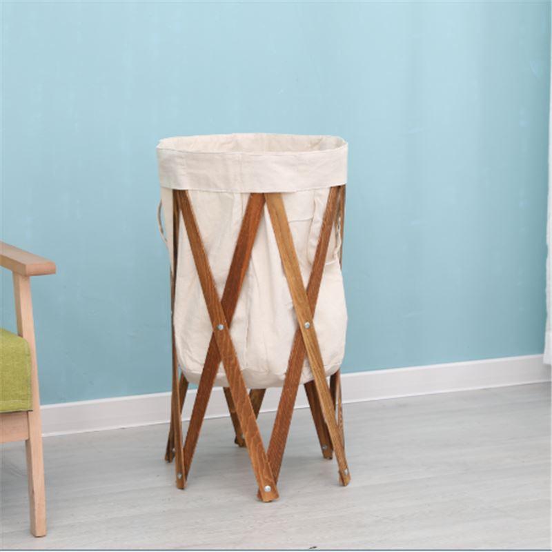 panier pour le linge blanc en bois