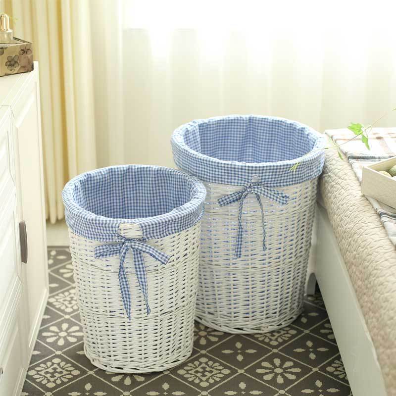 bac à linge osier blanc