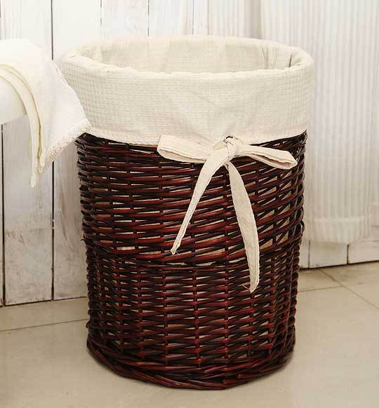 corbeille à linge osier tressé