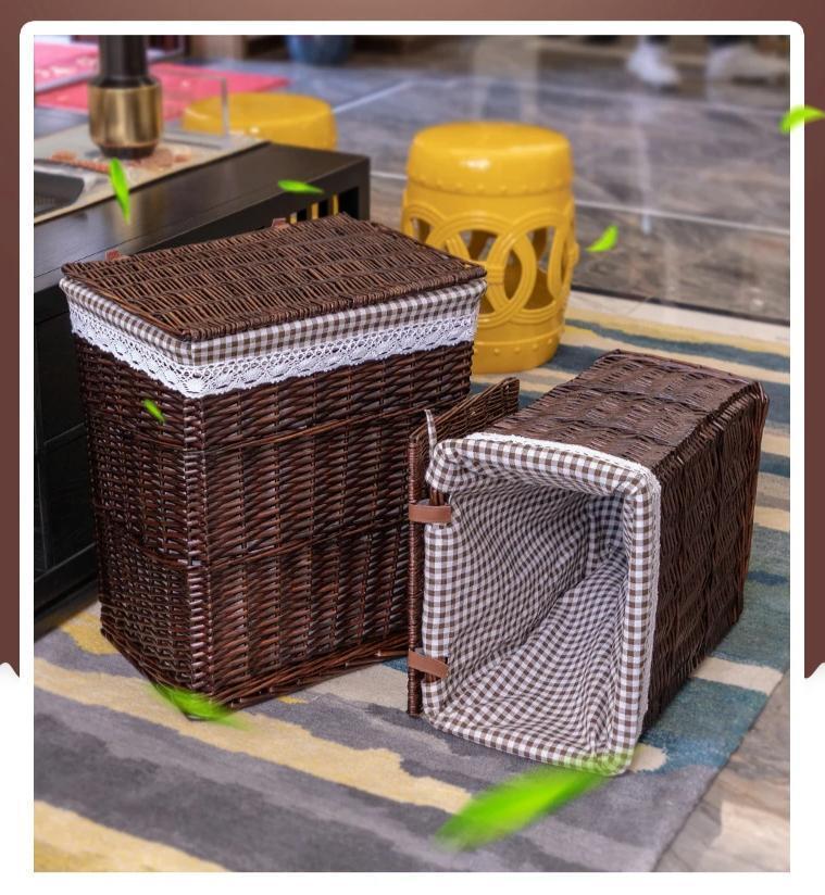 paniers de linge en osier vintage