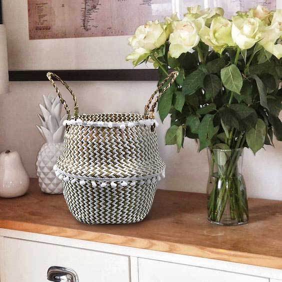 panier à linge en jonc tressé