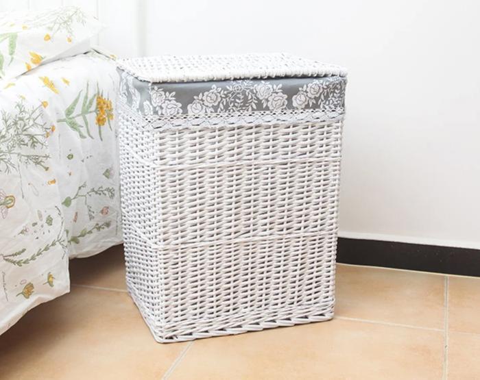 bac à Linge Osier Blanc Gris